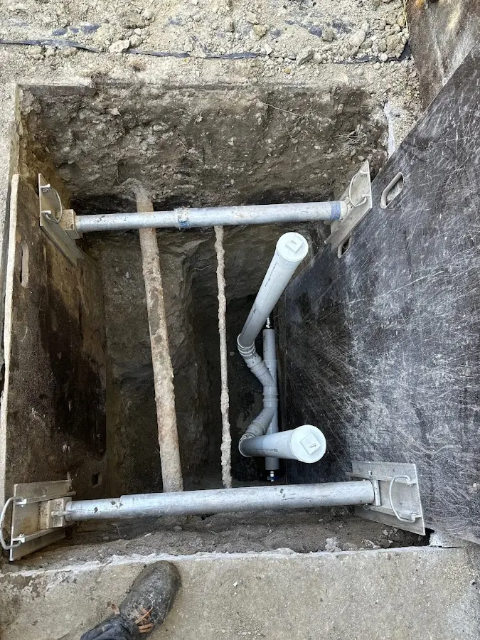 Experienced plumber completing Gas Line Repair work in Eastmont